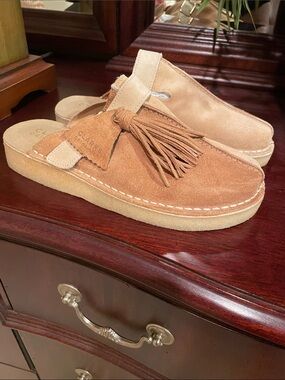 Clarks Trek Two-Tone Suede Tassel Mules in Tan and Light Tan